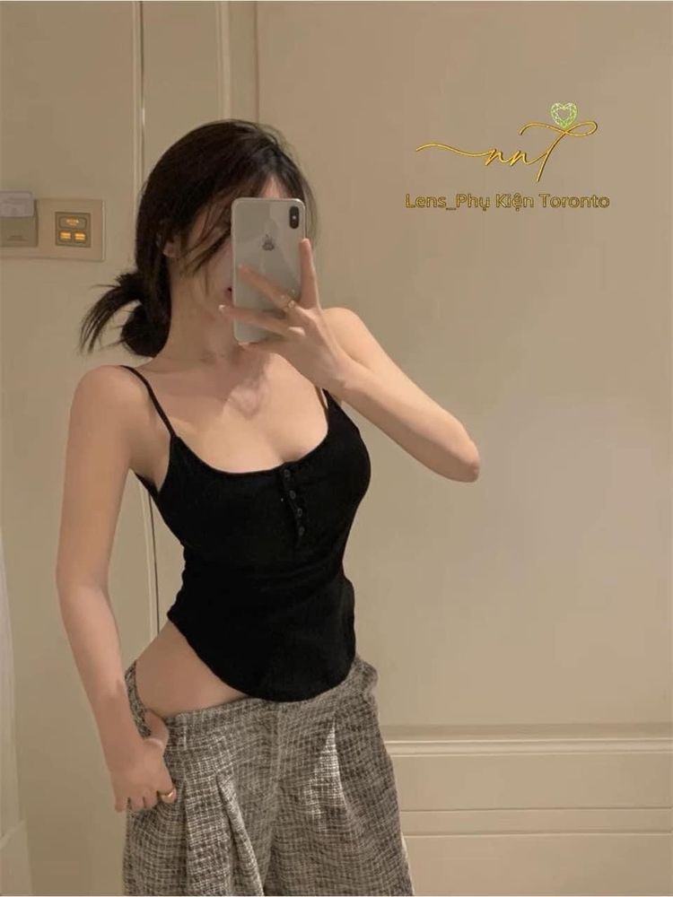 Áo 2 dây cúc ngực vạt bầu