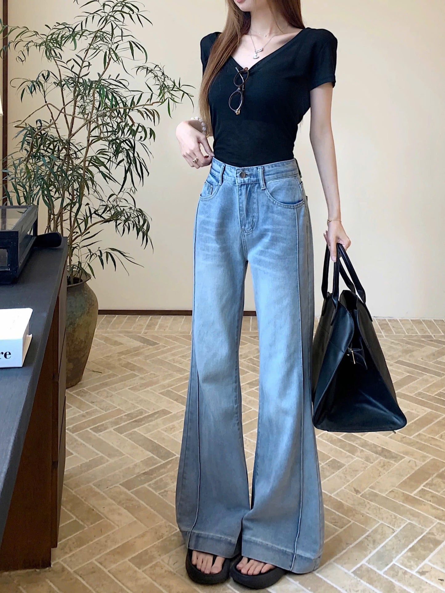 Quần jeans ống loe cạp cao tôn dáng