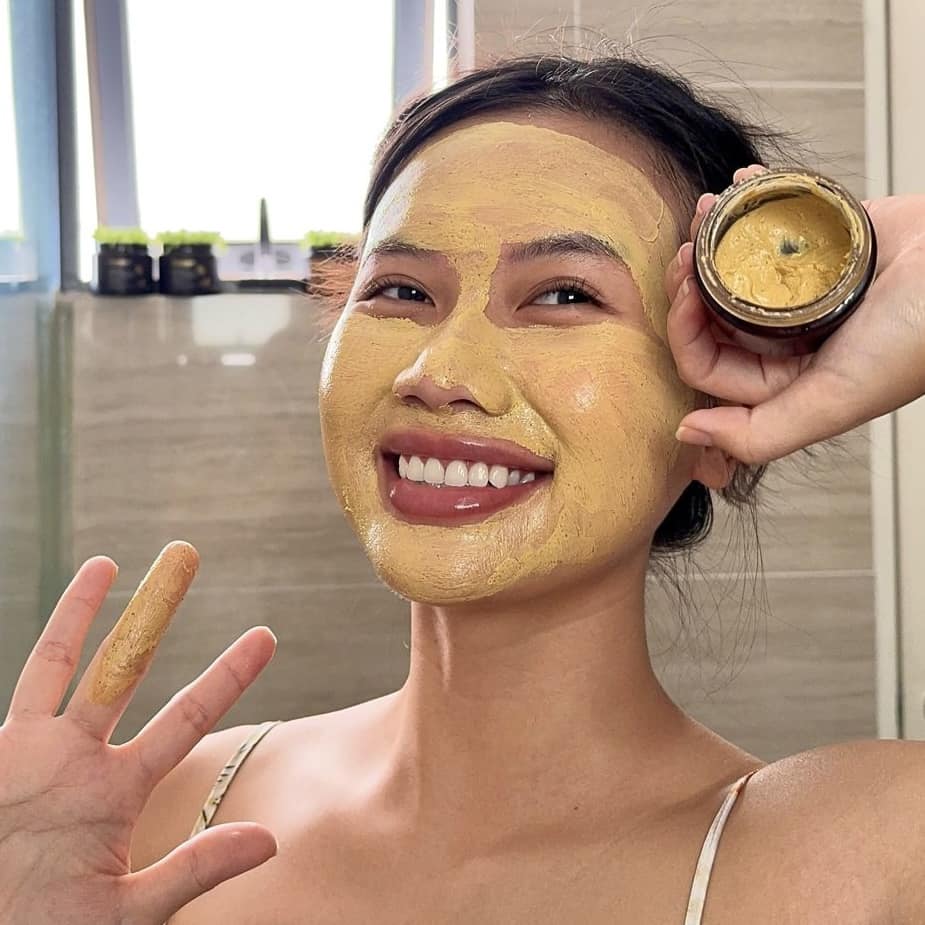 Combo COCOON tinh dầu bưởi + gel tắm khuynh diệp - Tặng mask nghệ