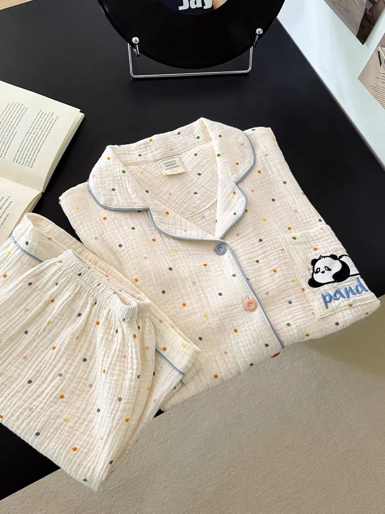 Pijama đùi chấm bi gấu trúc