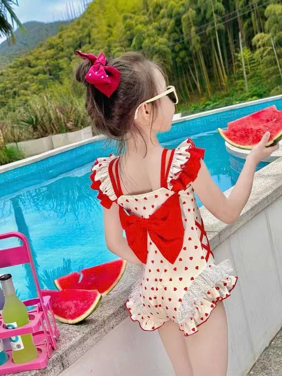 Bikini 1 mảnh cho công chúa nhỏ