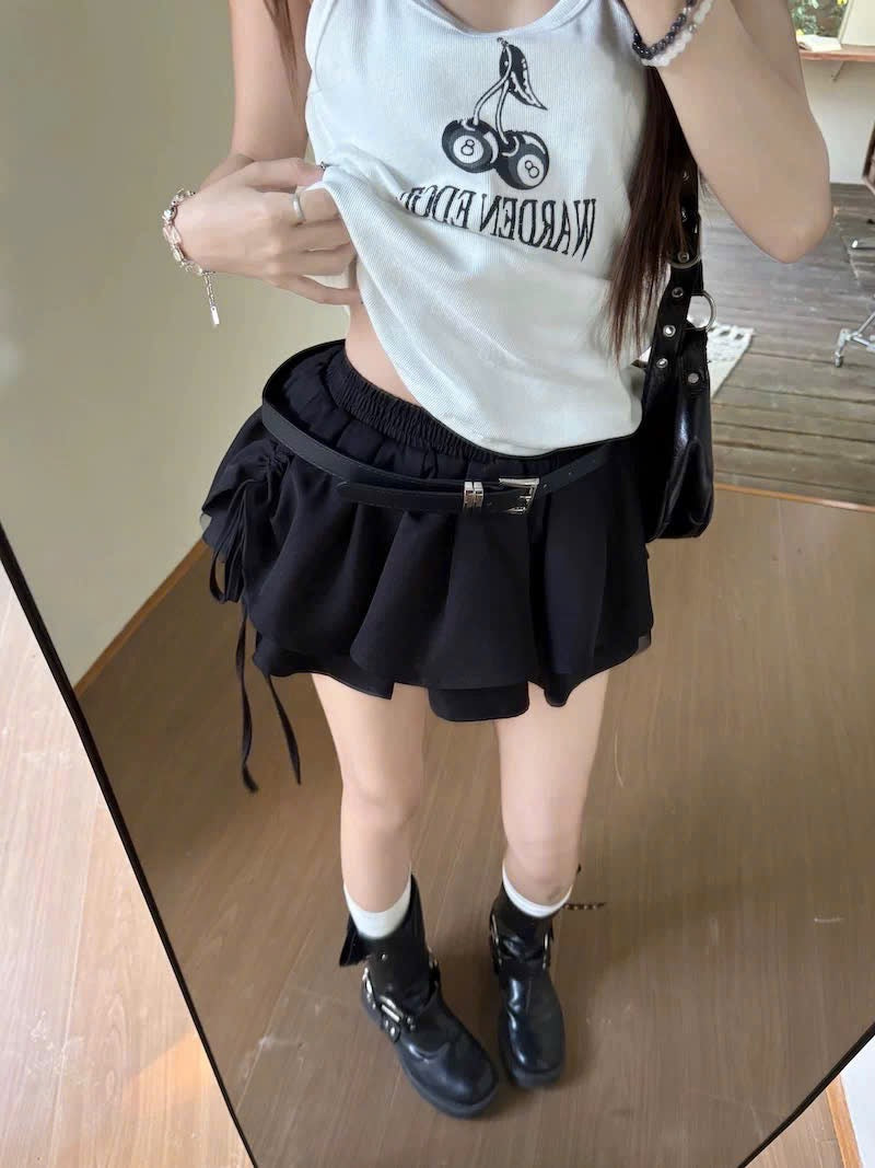Set trắng đen basic