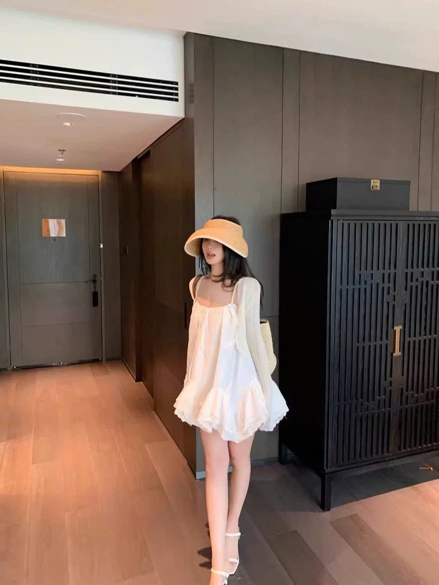 Đầm babydoll 2 dây xinh xắn