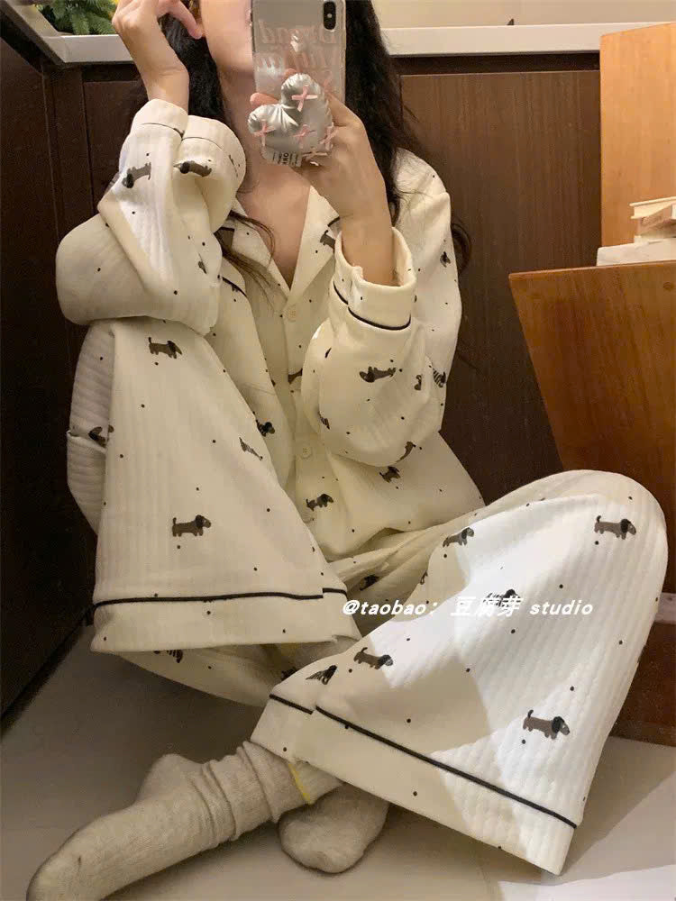 Pijama trắng họa tiết cún
