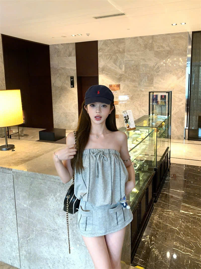 Set áo ống liền váy suông ngắn