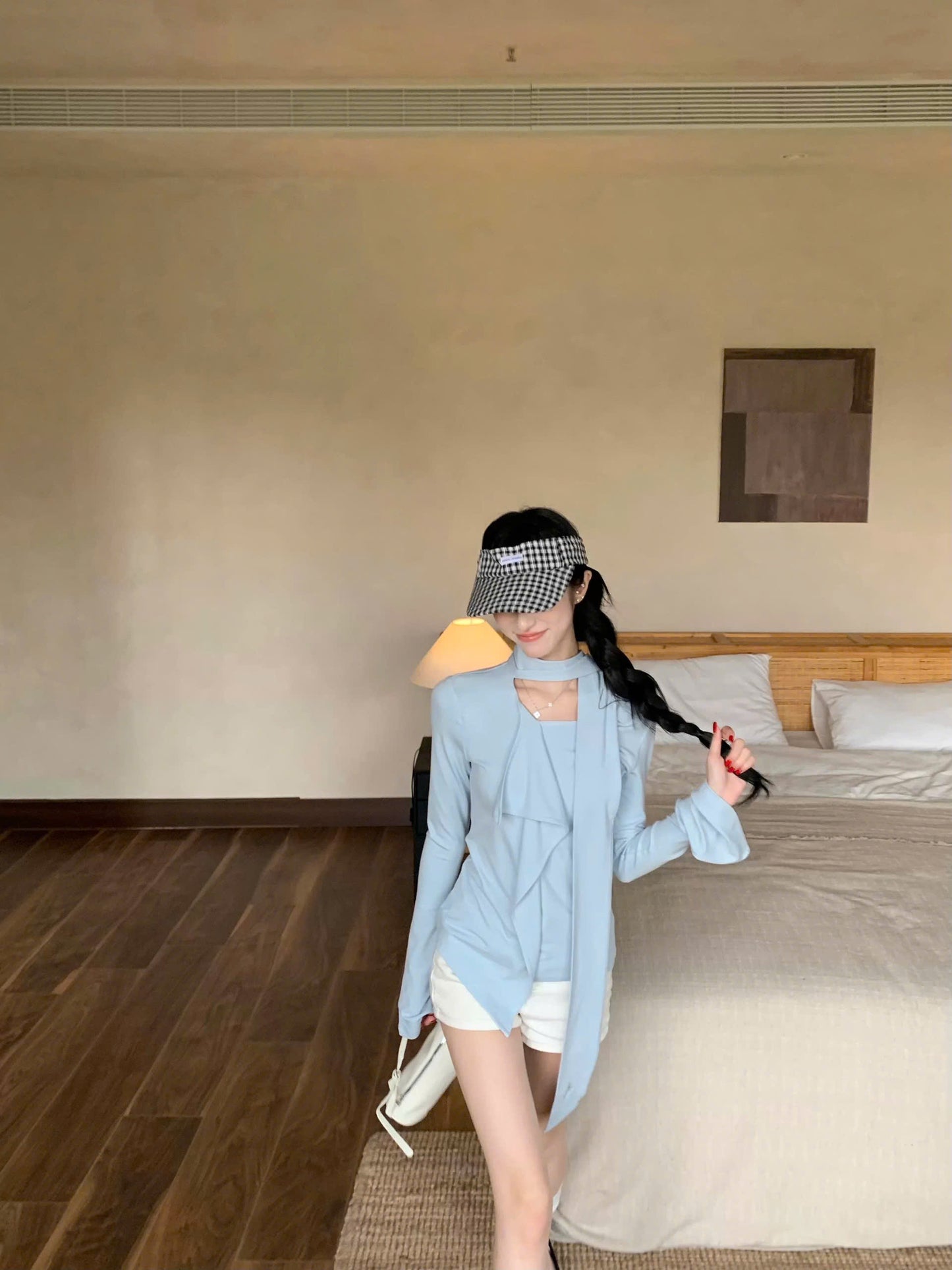 Áo tay dài cột nơ tiểu thơ