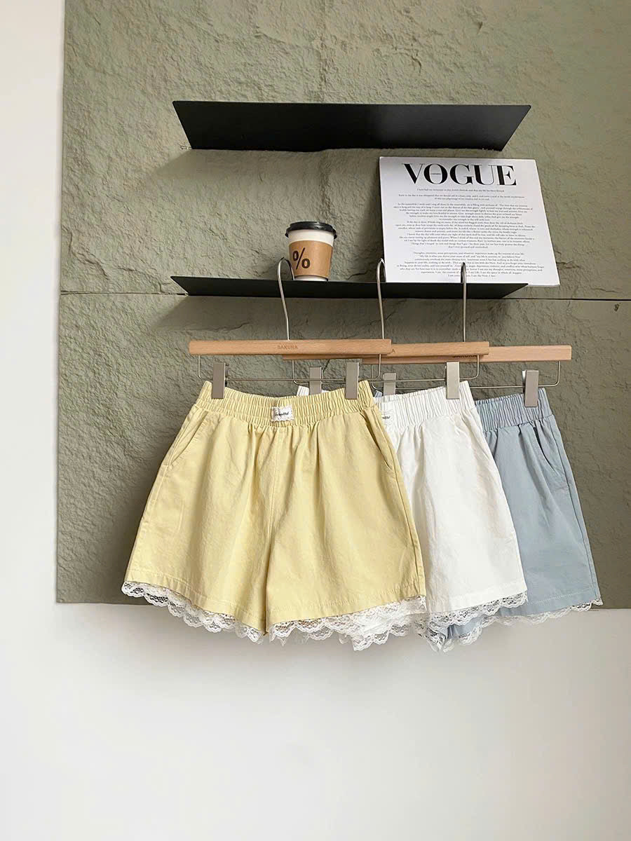Quần đùi viền ren lưng thun pastel