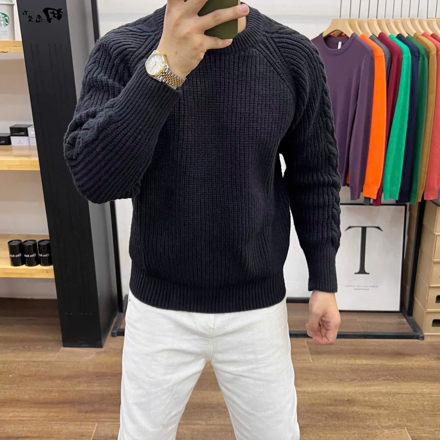 Áo sweater len dệt kim kem- đen - đỏ đô