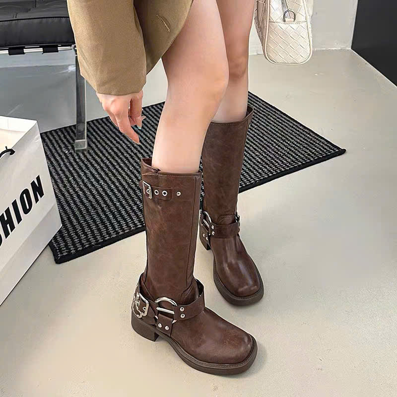 Boots da cổ cao khóa cài cá tính