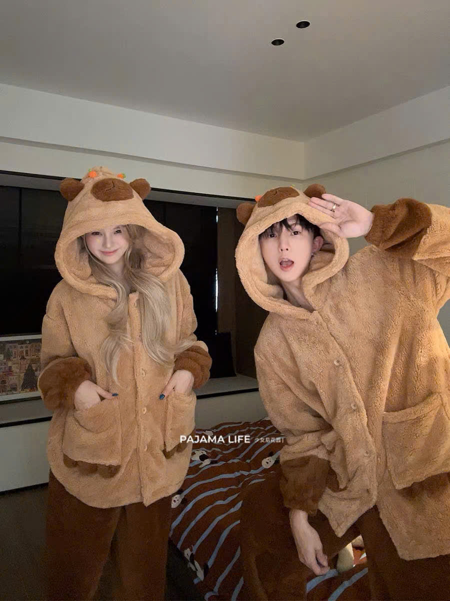 Đồ ngủ đôi Capybara lông mịn ấm áp