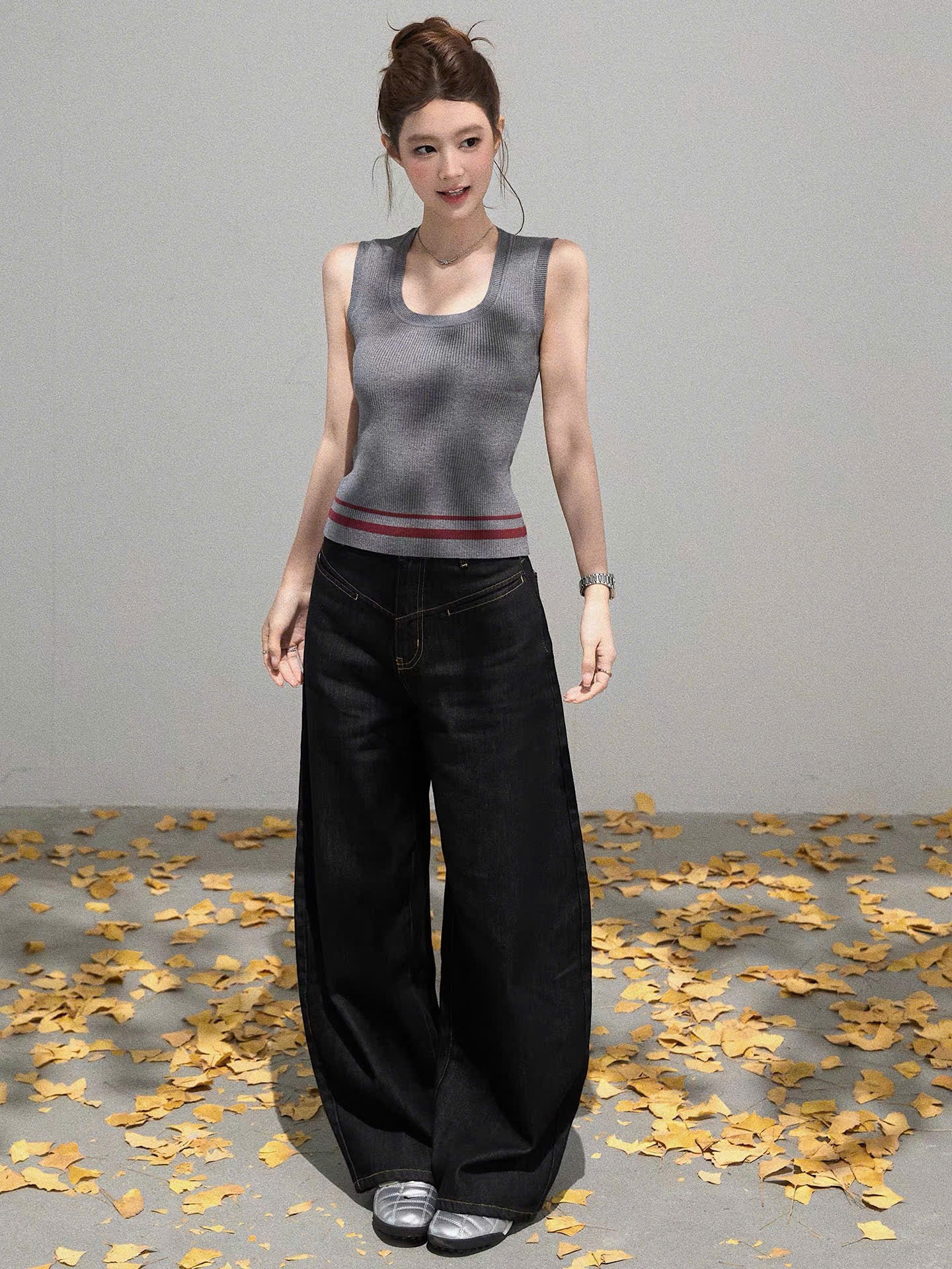 Set áo len 3 lỗ và croptop tay dài cổ sơ mi