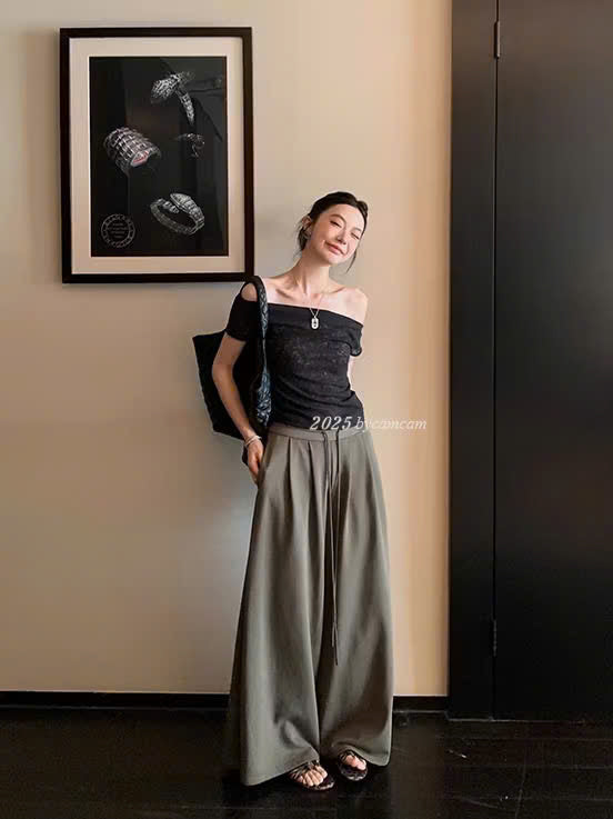 Quần nỉ ống rộng lưng cao dây rút Bycamcam local brand Việt Nam