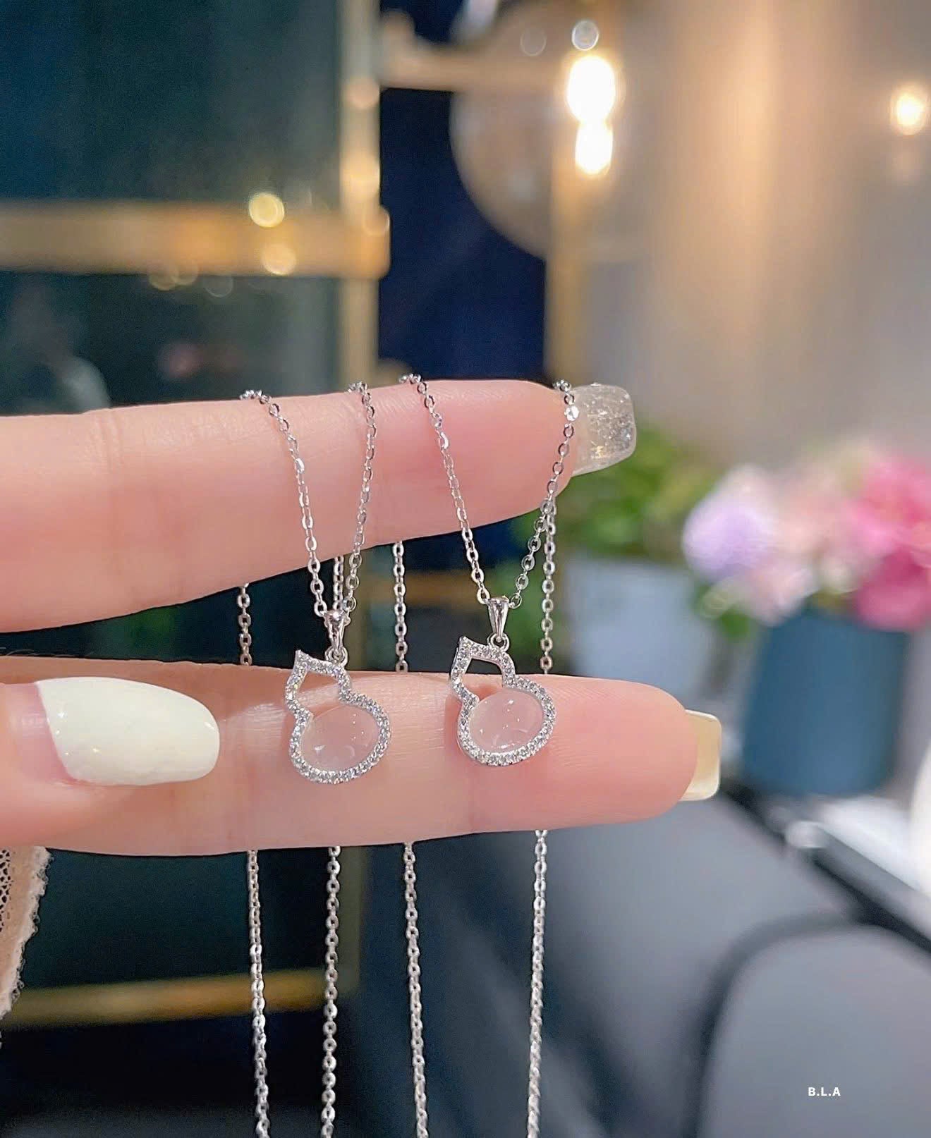 Dây chuyền, lắc bạc đá hồ lô bạch nguyệt quang Xikim