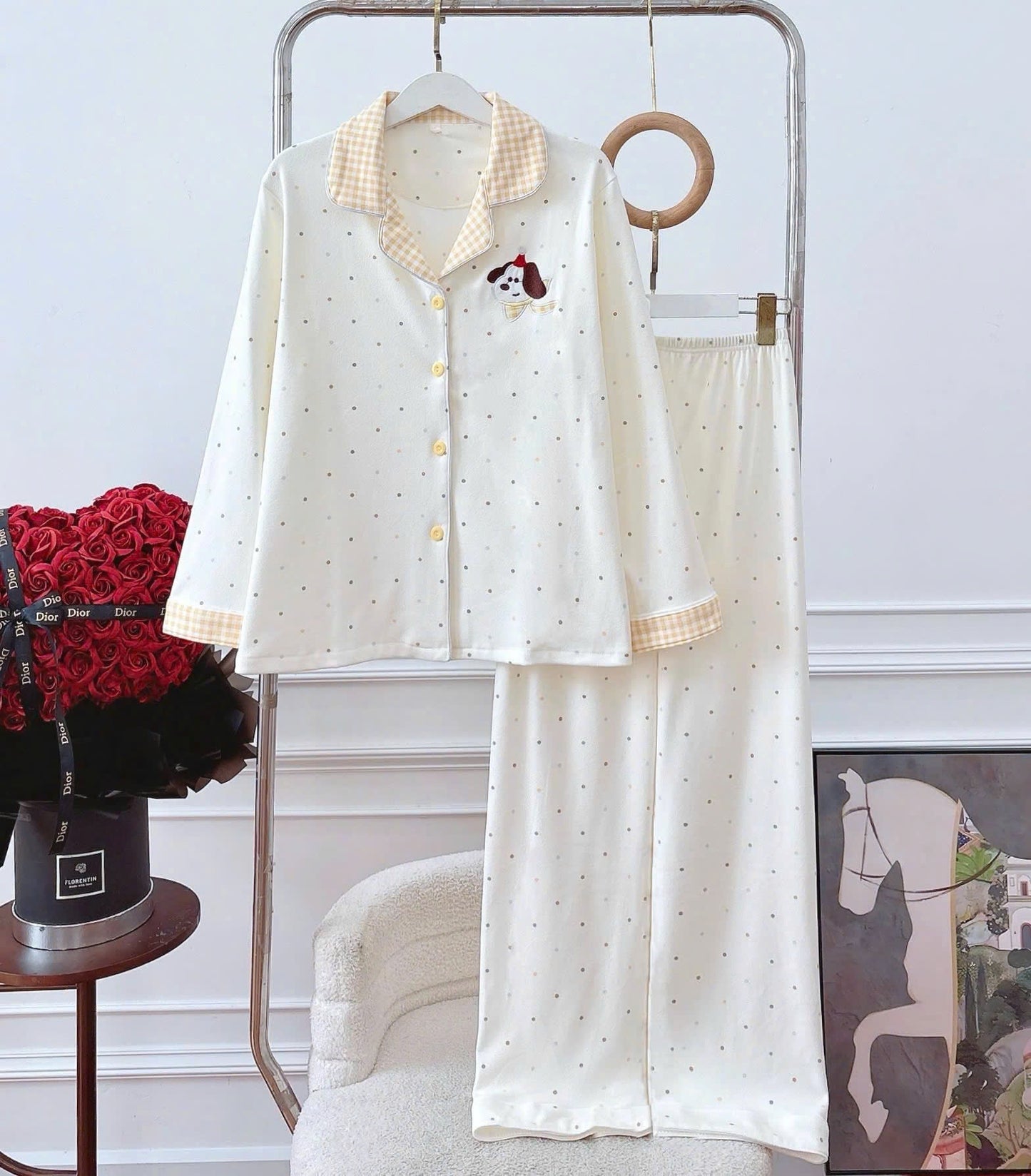 Đồ ngủ hoạ tiết hoạt hình dễ thương chất nỉ bông