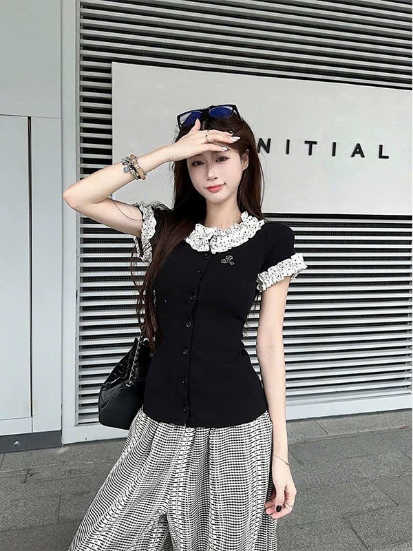 Áo cổ viền bèo trắng chấm bi tinh tế