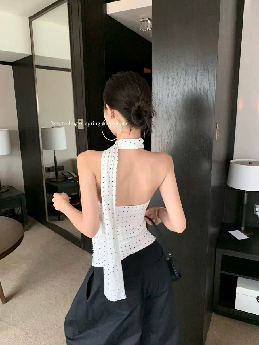 Áo chấm bi cúp ngực