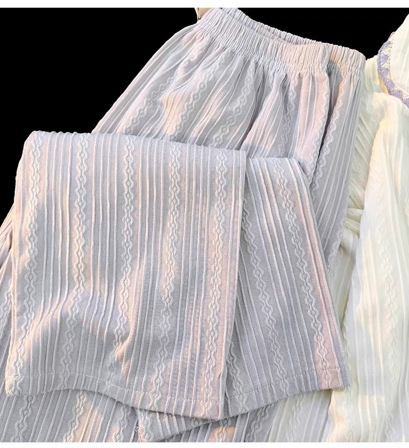 Bộ pijama dài cotton áo trắng quần tím khoai môn