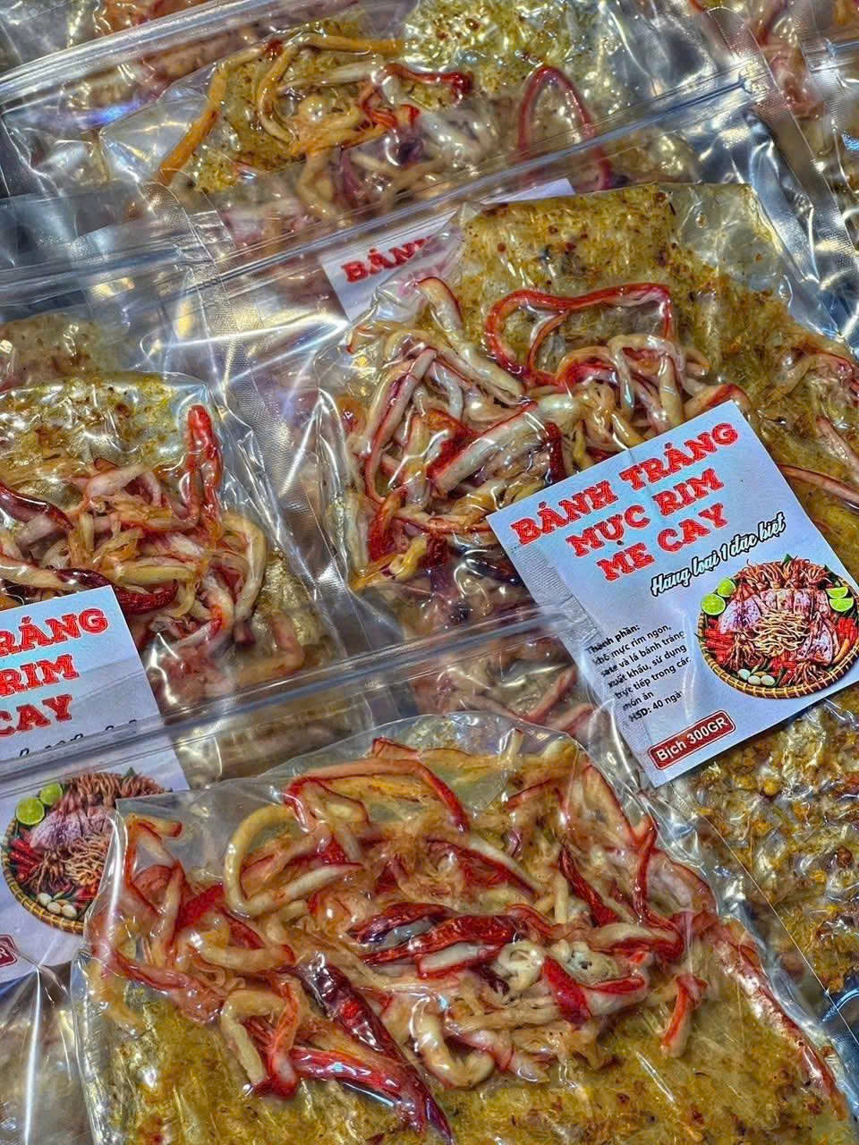 Bánh tráng mực rim me cay