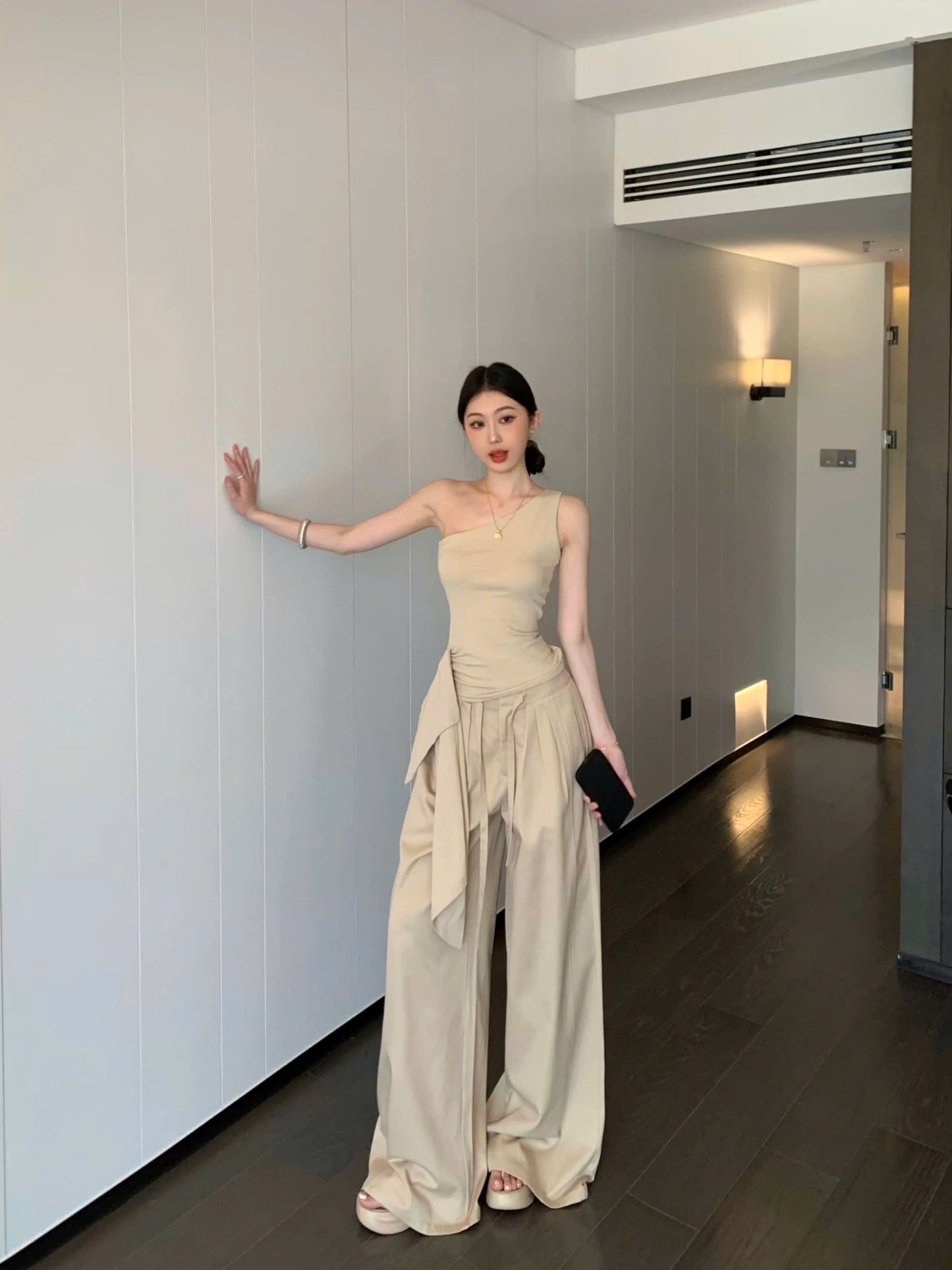 Set áo lệch vai thả dây mix quần suông
