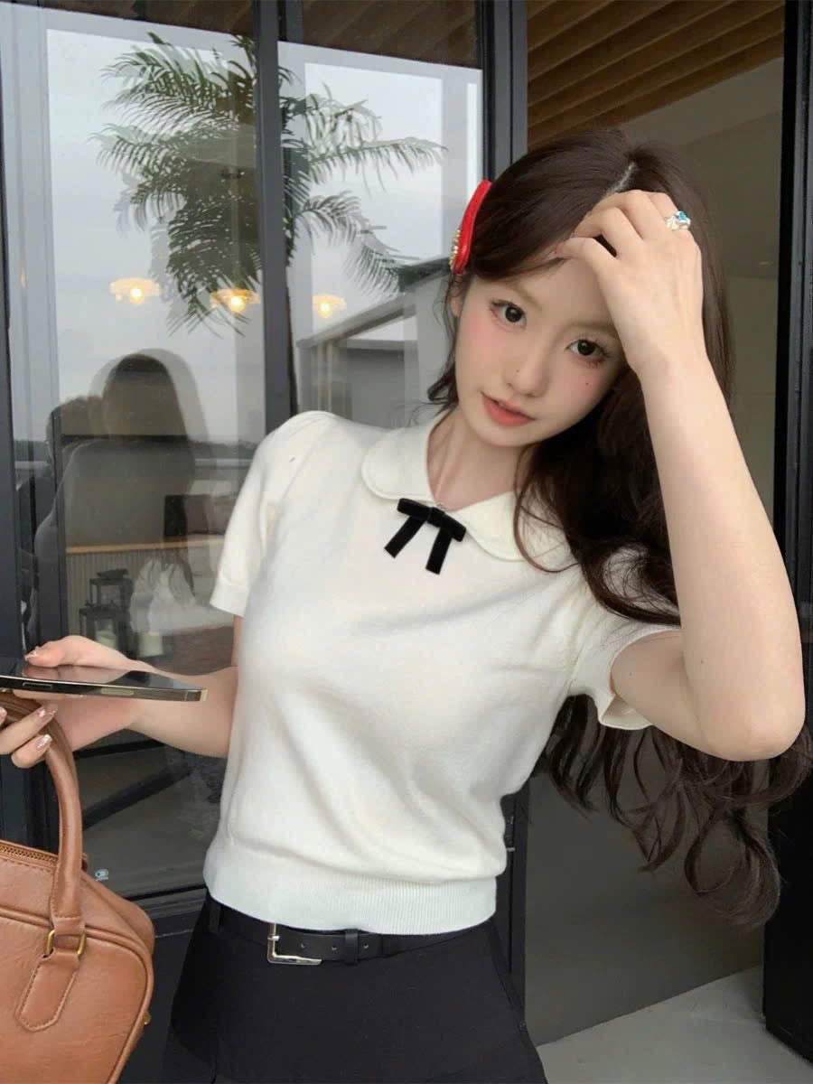 Áo polo đính nơ tiểu thư