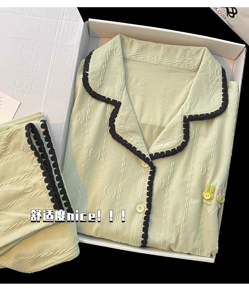 Pijama dài cotton xanh lá viền đen