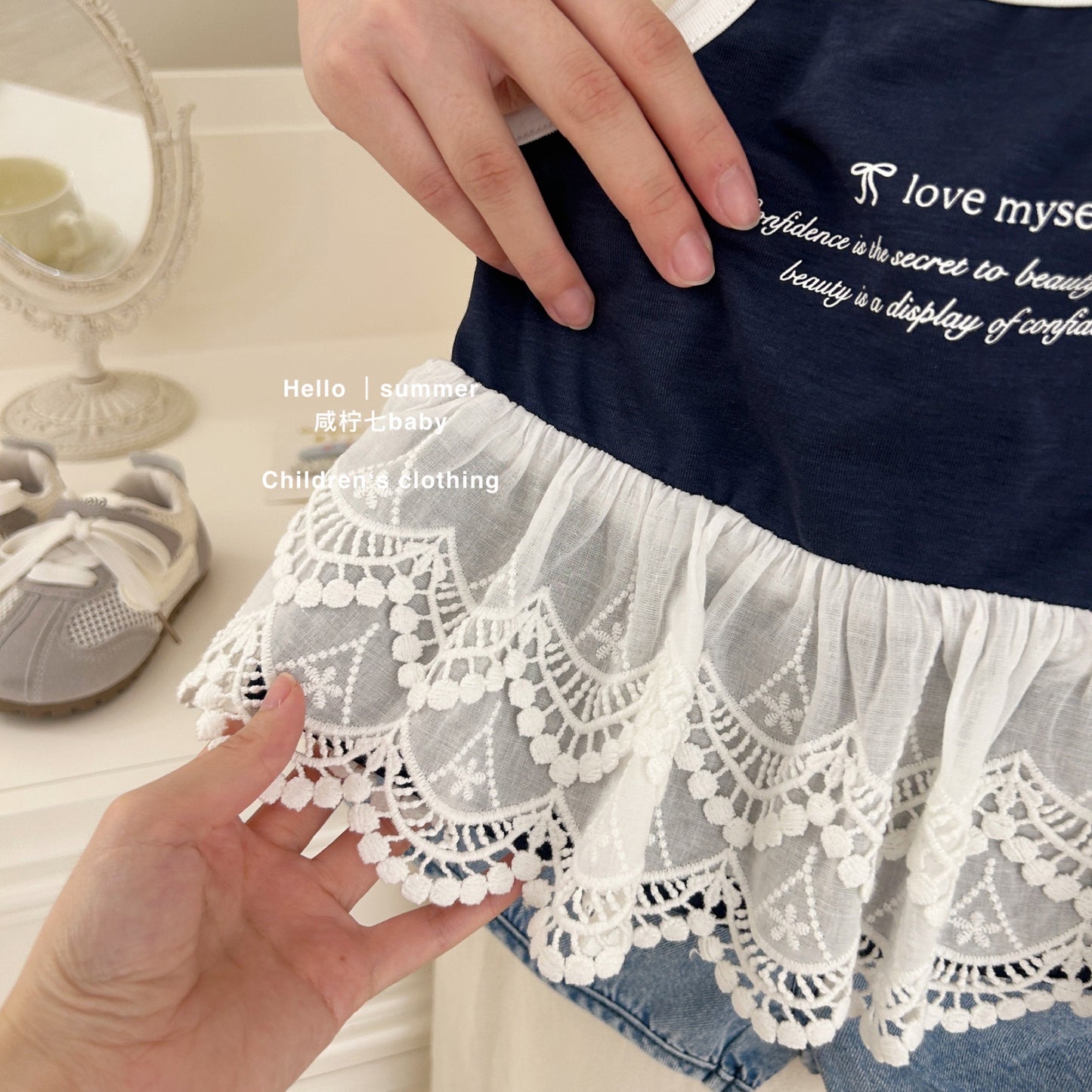 Set 2 dây phối ren quần đùi denim bé gái