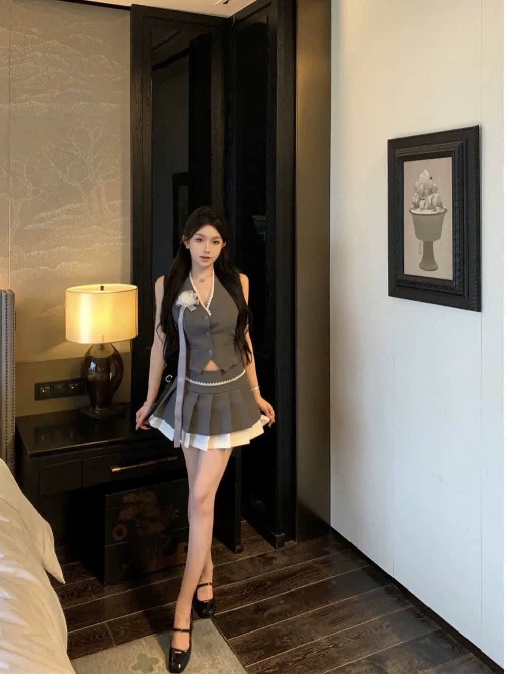 Set vest viền ren đính hoa dây xinh yêu