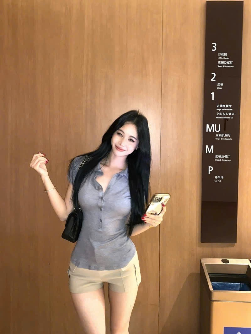 Set áo polo ôm body mix cùng quần short sexy