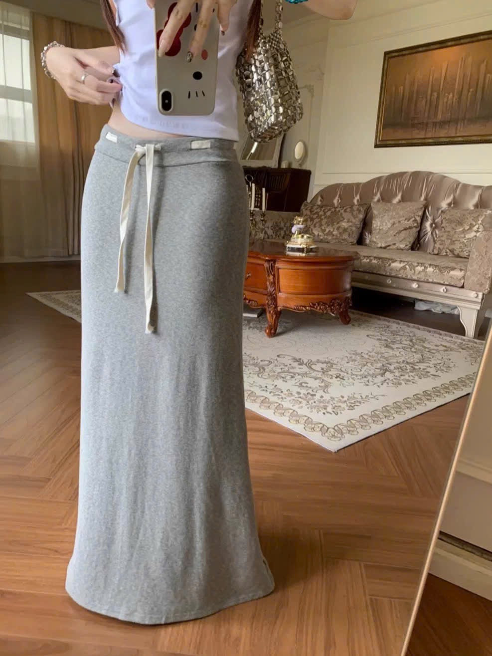 Set áo phông tay ngắn cổ tròn phối chân váy thun midi dây rút eo