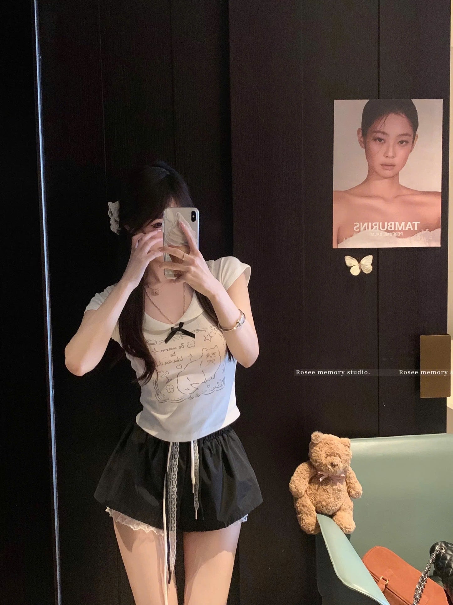 Set áo thun in mèo cute mix chân váy đen