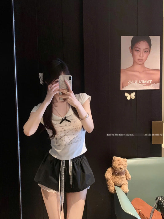 Set áo thun in mèo cute mix chân váy đen