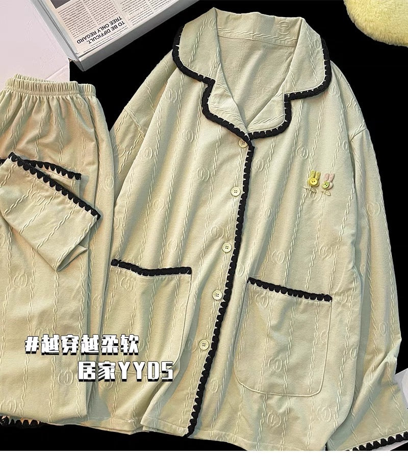 Pijama dài cotton xanh lá viền đen