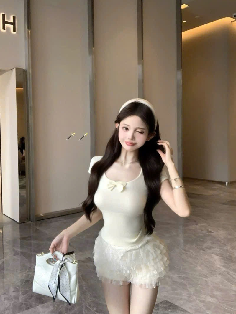 Set áo nơ trơn tay ngắn mix quần đùi tầng bồng bềnh