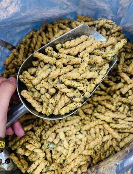Quẩy xoắn rong biển - phô mai giòn cuốn