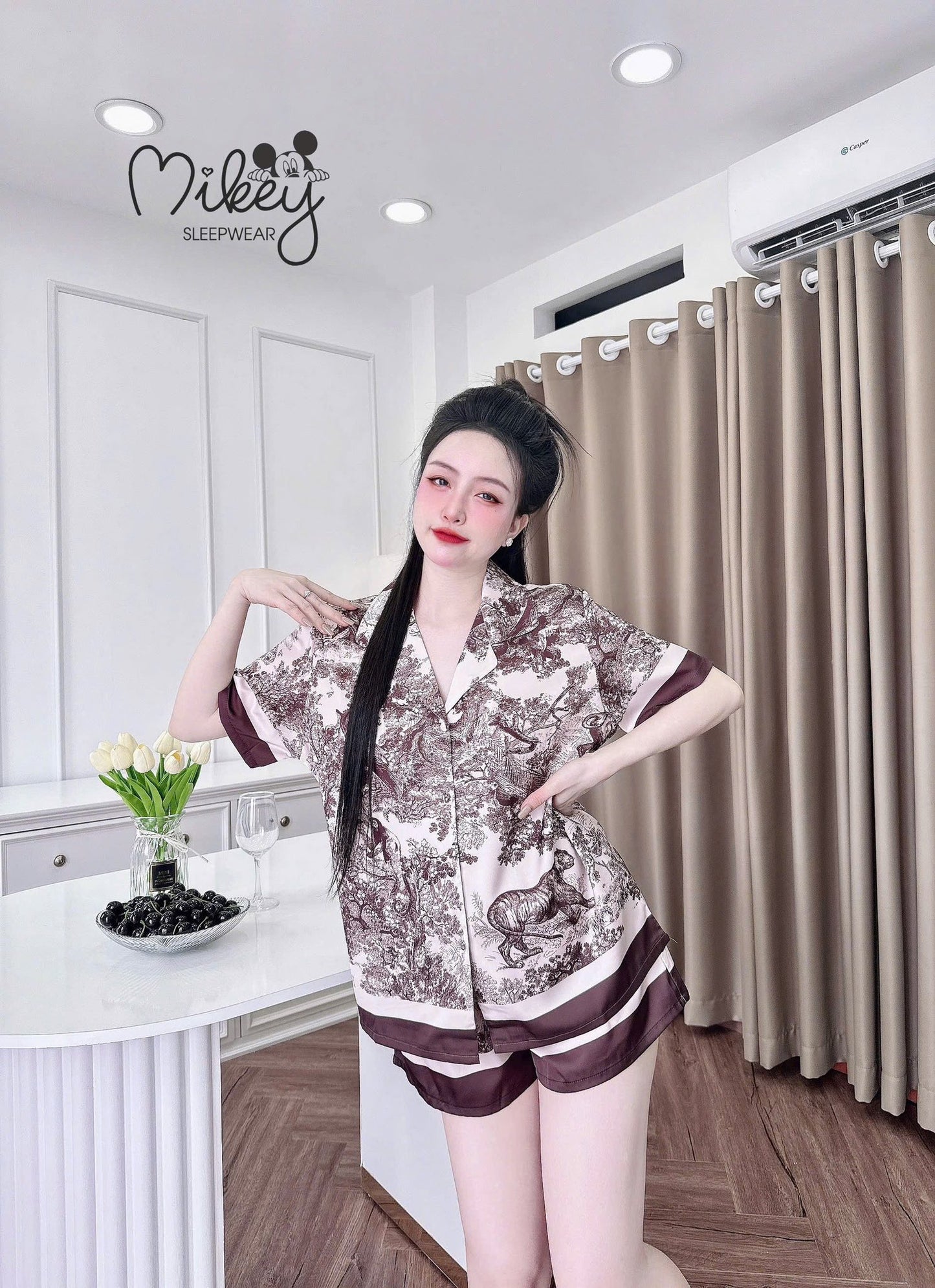 Đùi lụa Latin nút bọc xinh xắn