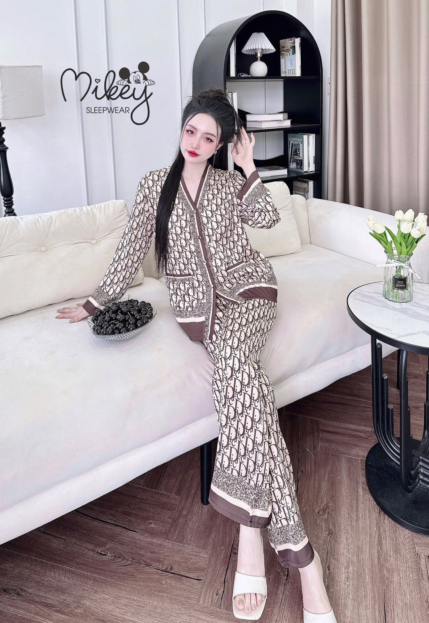 Pijama tay dài Mikey lụa Latin nút bọc cao cấp