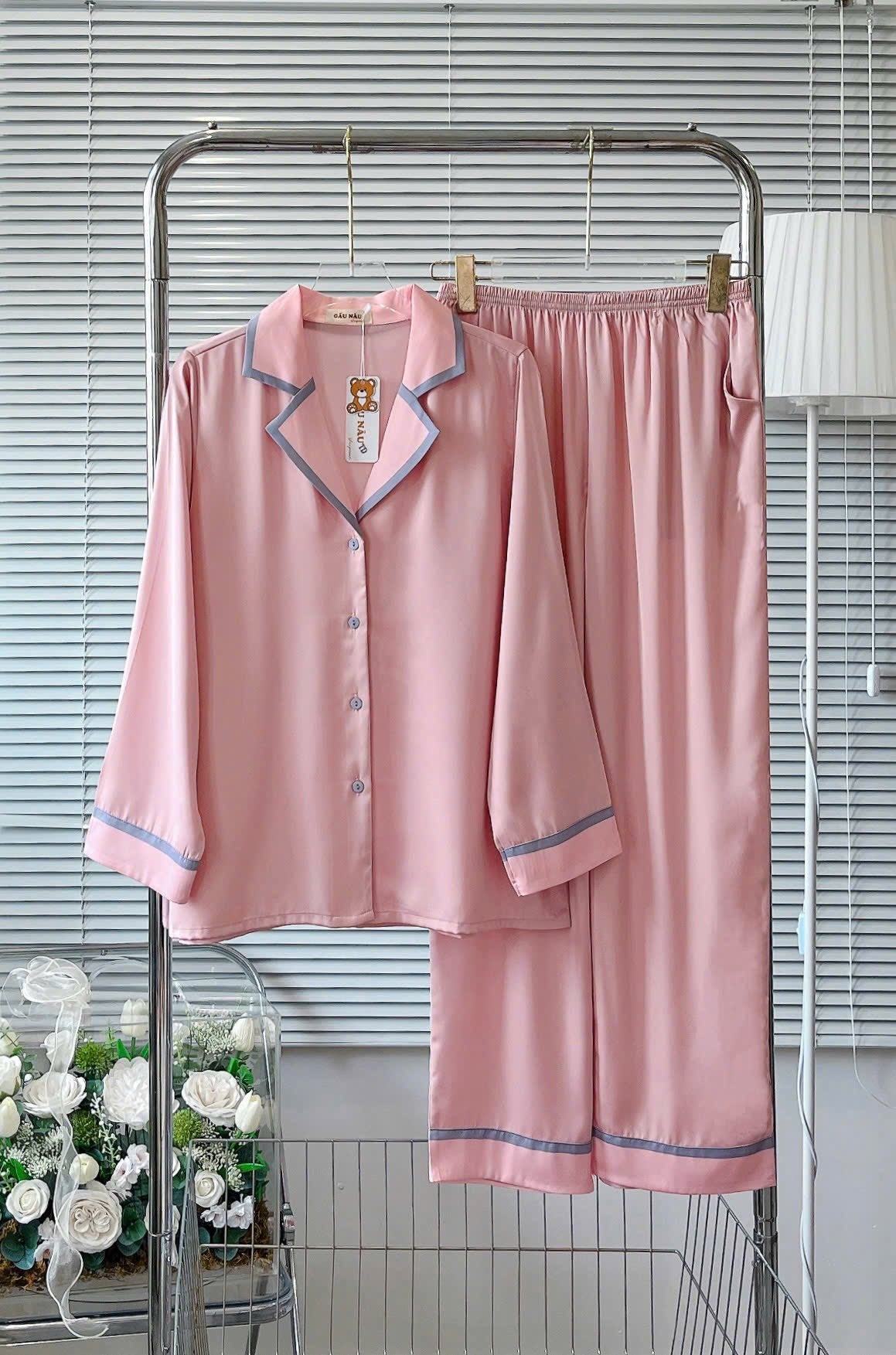 Bộ pijama dài trơn Teddy cổ vuông phối viền màu