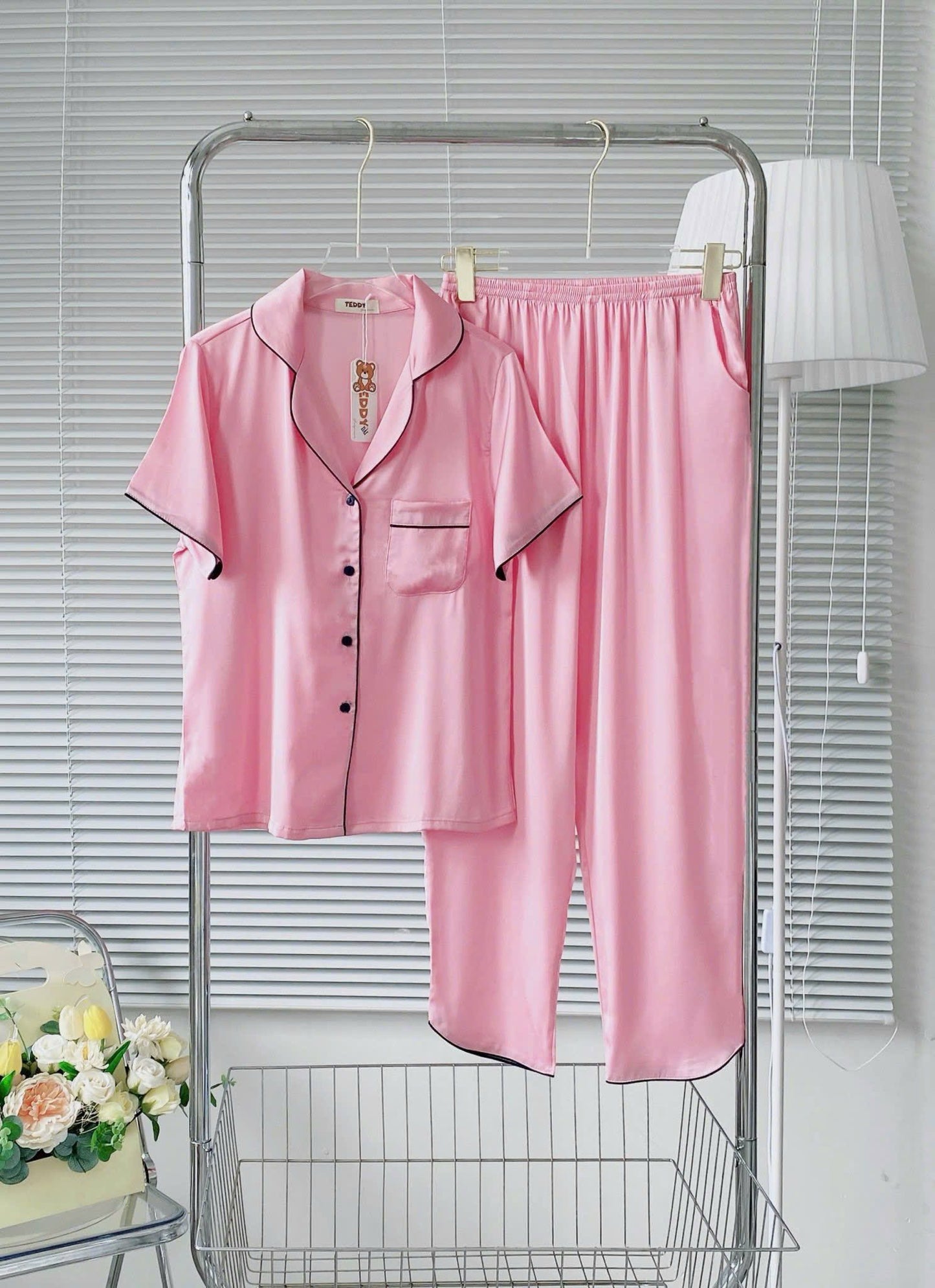 Pijama tay ngắn trơn Teddy viền lé lụa