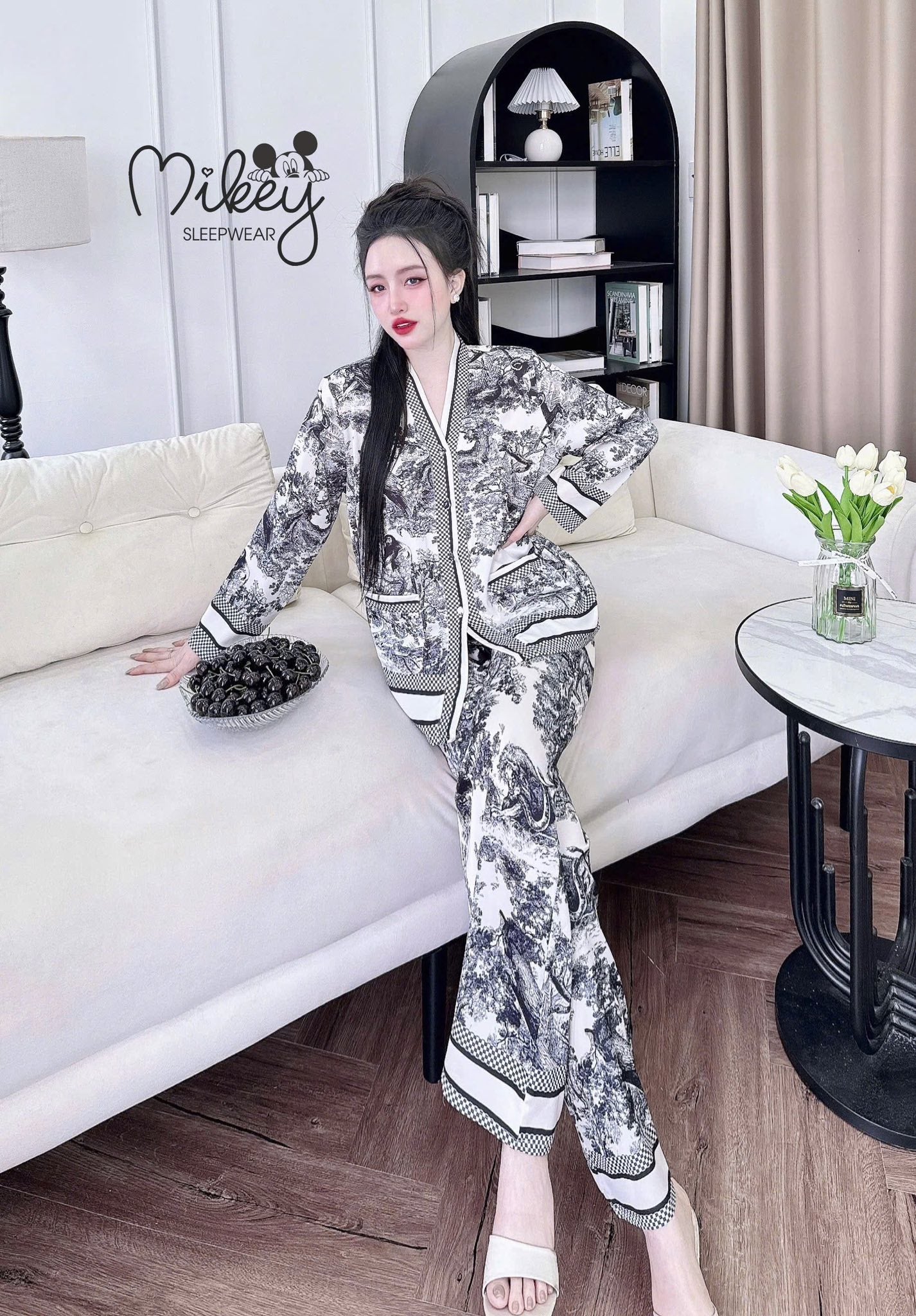 Pijama tay dài Mikey lụa Latin nút bọc cao cấp