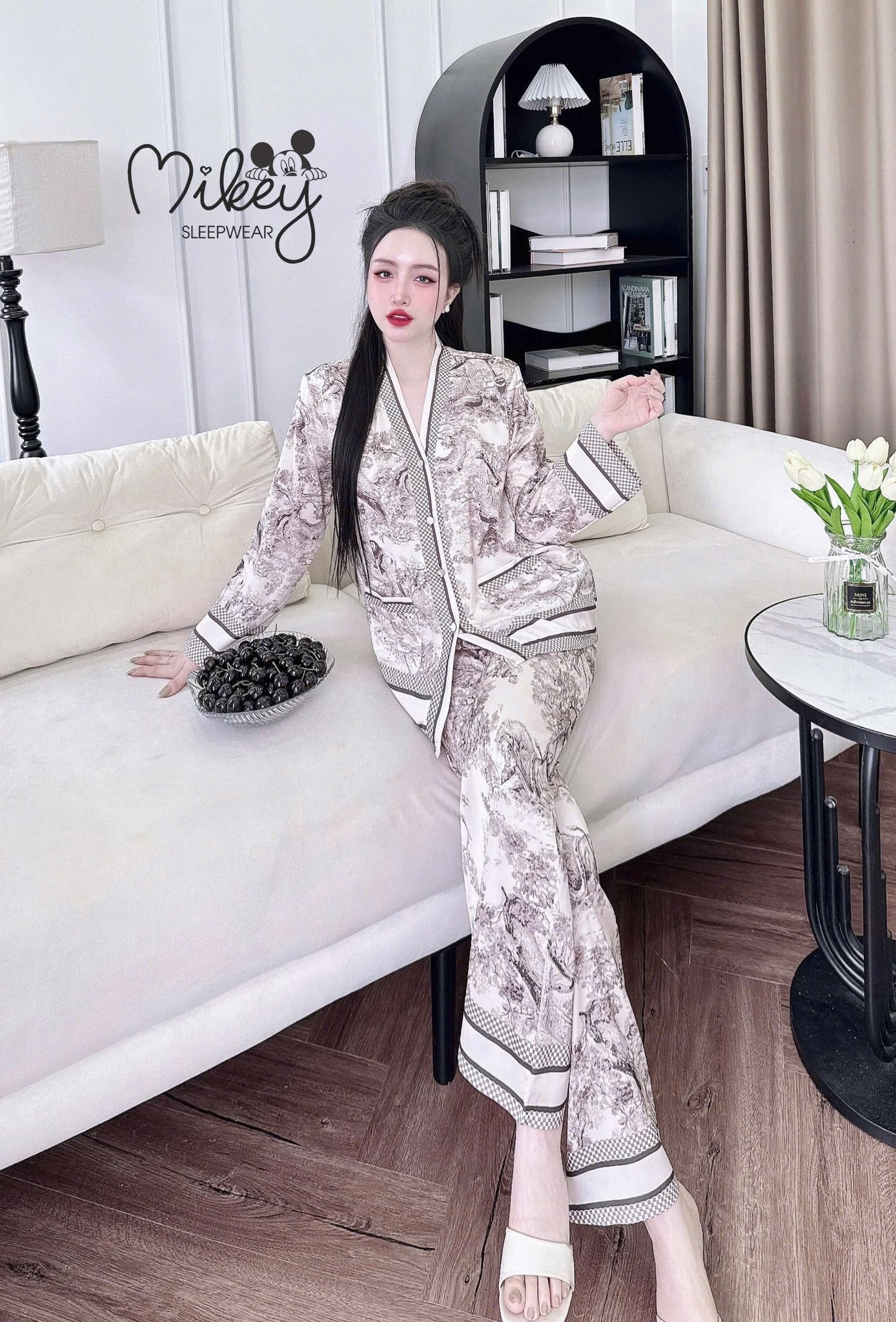 Pijama tay dài Mikey lụa Latin nút bọc cao cấp