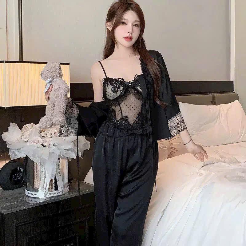 Set Đồ Ngủ Đen Ren Quyến Rũ