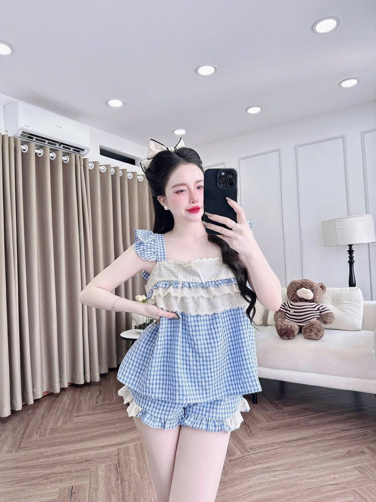 Bộ Ngủ Đùi Caro Tiểu Thư Phối Ren