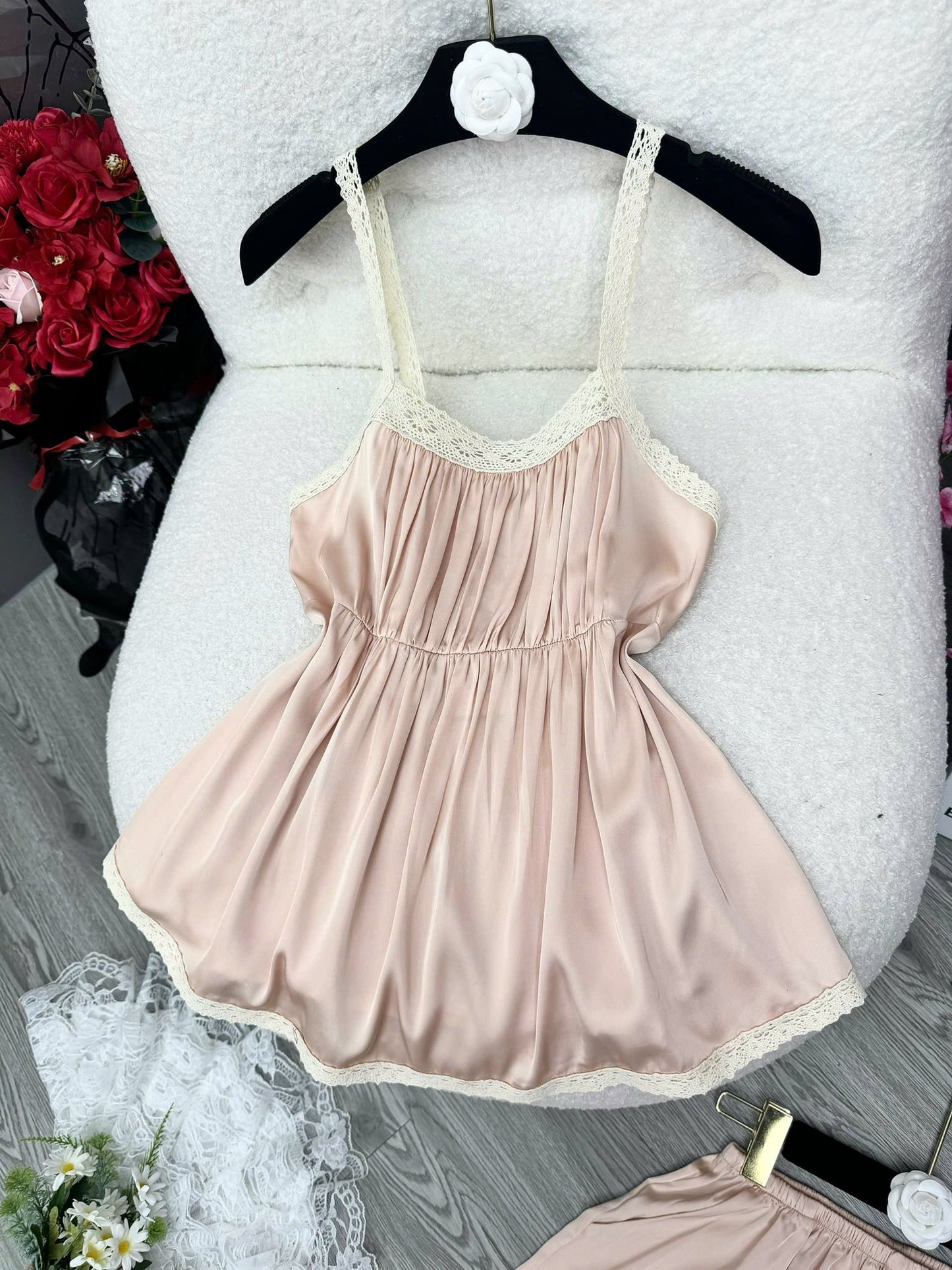 Bộ ngủ 2 dây Sojun ren kem nhún nhiều màu