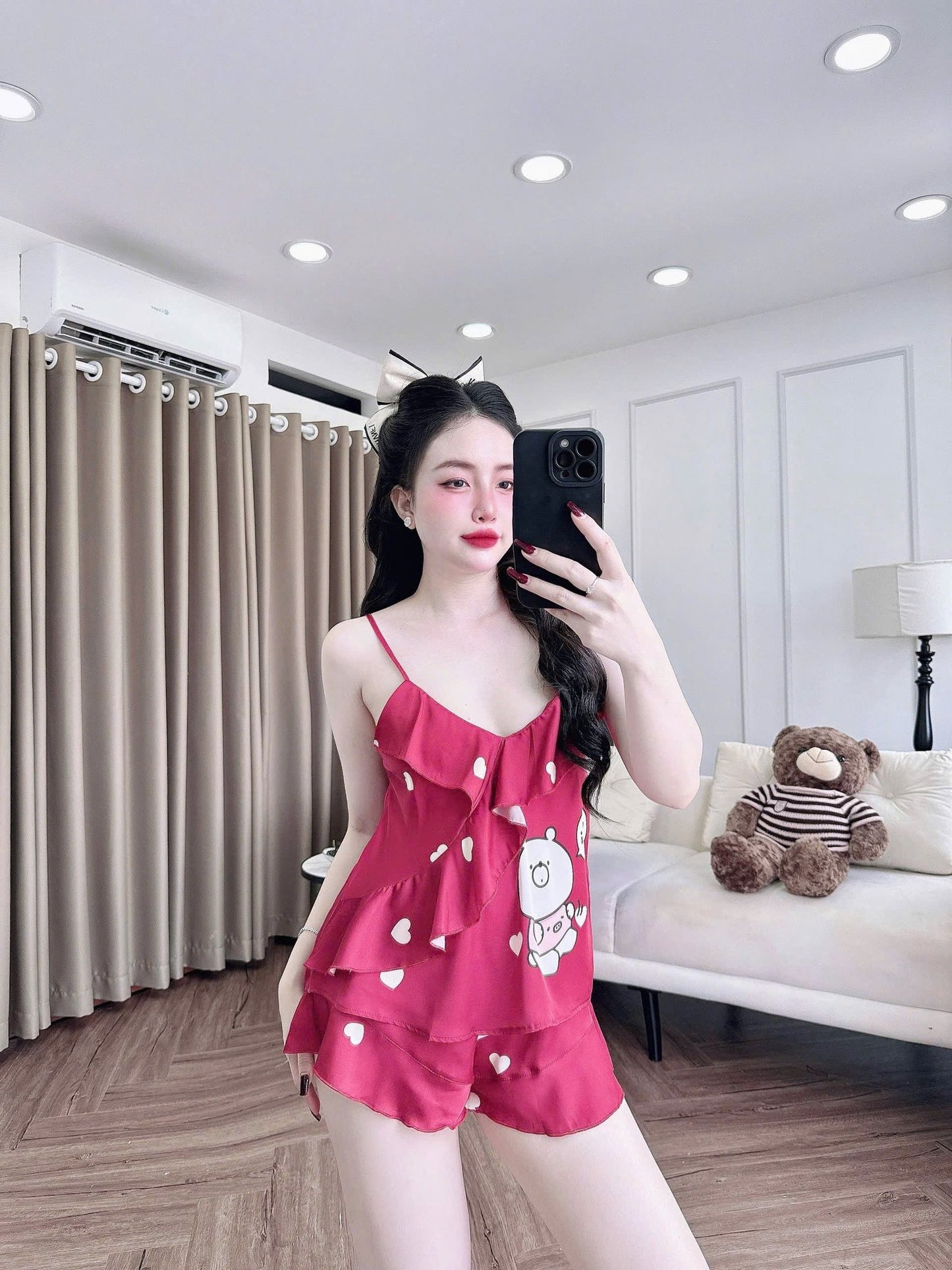 Bộ ngủ 2 dây đùi lụa Latin viền bèo
