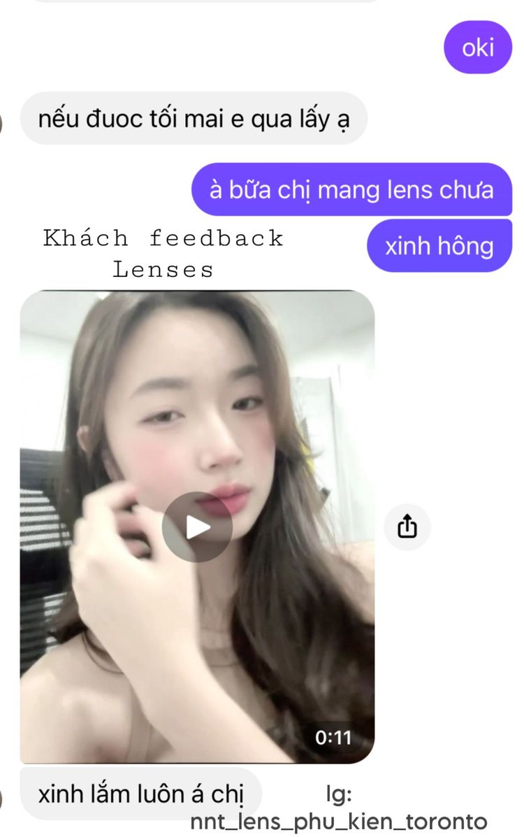 Khách feedback lens
