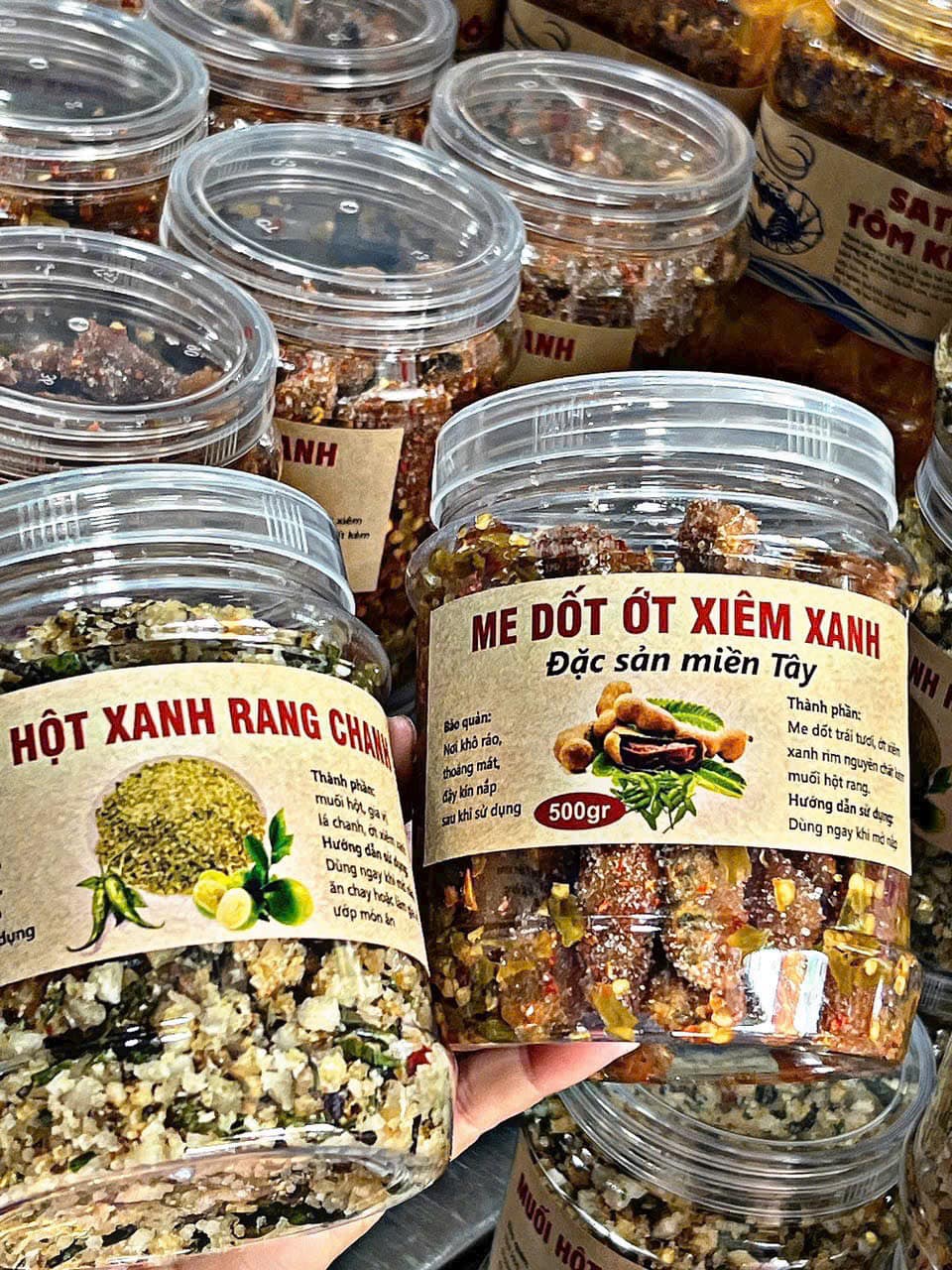 Me dốt ớt xiêm xanh đặc sản miền Tây