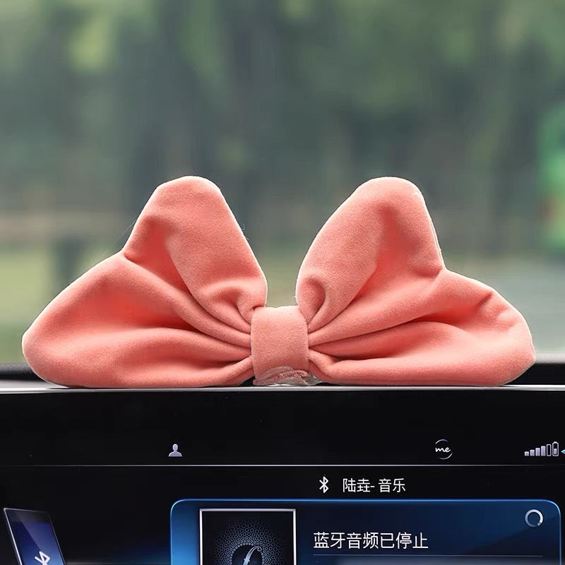 Trang trí kẹp cửa gió điều hoà thơm xe