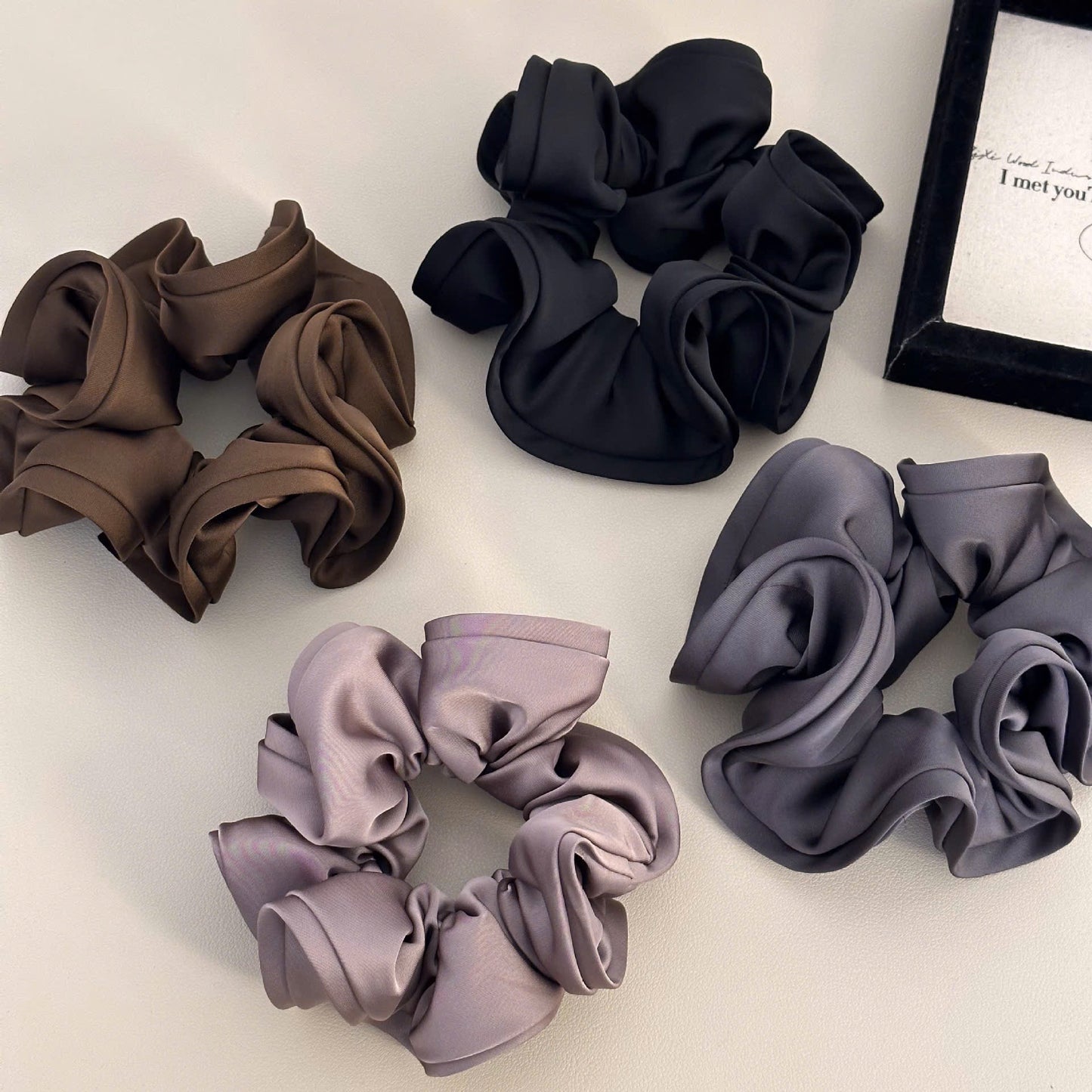 Cột tóc scrunchies nhiều mẫu tuyển xinh