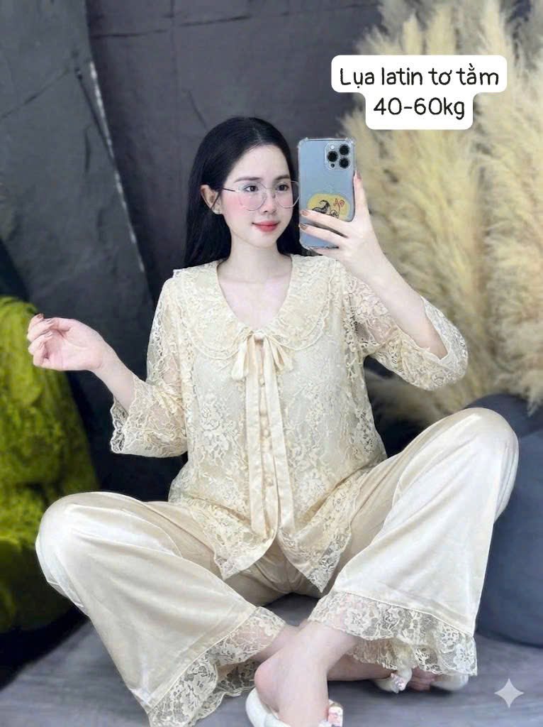 Pijama trơn ren lụa latin tơ tầm