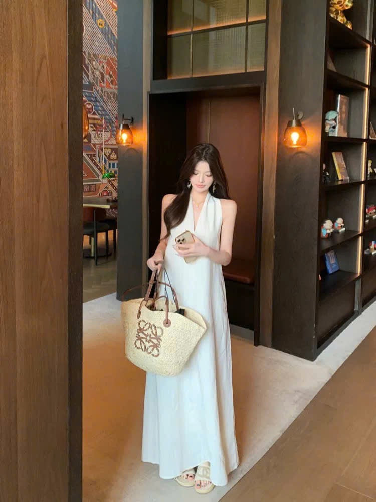 Đầm suông thanh lịch